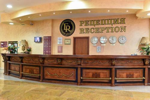 Estreya Residence Hotel And Spa