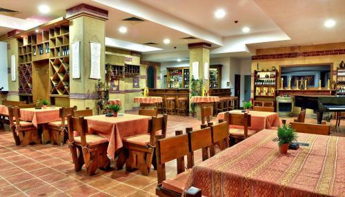 Estreya Residence Hotel And Spa