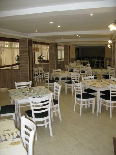 Estreya Residence Hotel And Spa