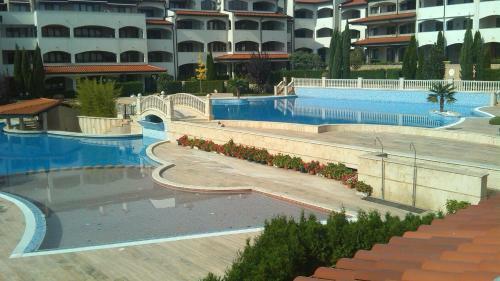 Private Apartments In Casa Real Complex