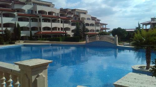 Private Apartments In Casa Real Complex