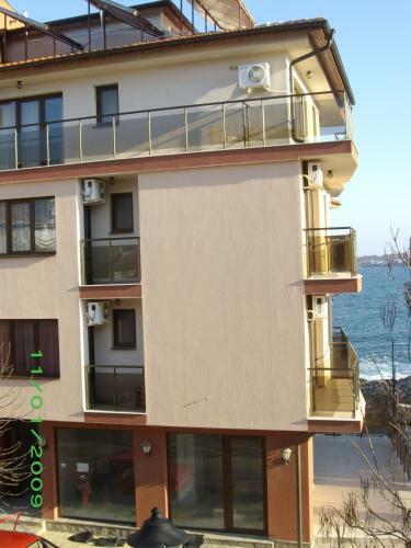 Hostal Guest House Red