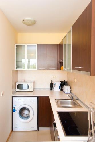 Aparthotel Lighthouse Apartments And Villas