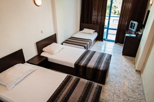 Party Hotel Vladislav - Adults Only