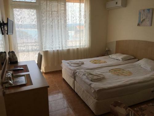 Hostal Borko Guest House