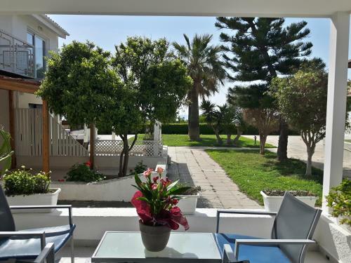 Kermia Beach Apartment