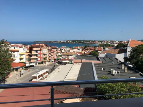 Hostal Guest House Petrovi