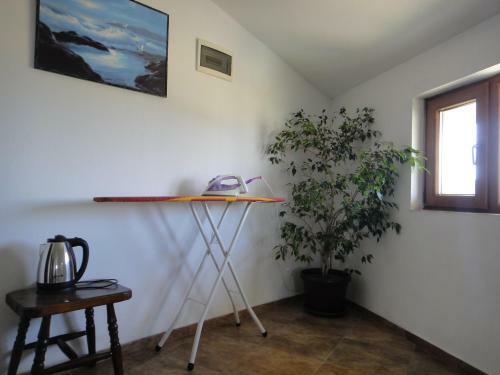 Hostal Zenith Guest House