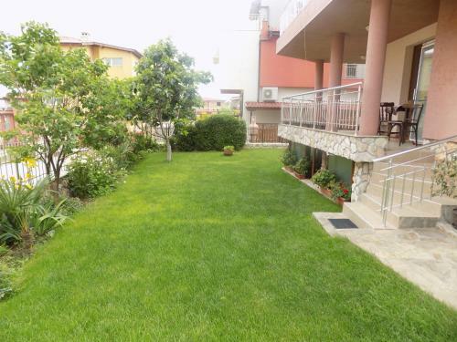 Hostal Zenith Guest House