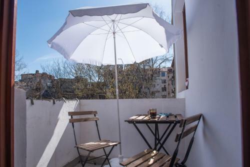 Central Apartment