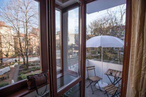 Central Apartment