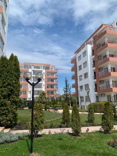 Riviera Fort Apartments Cts