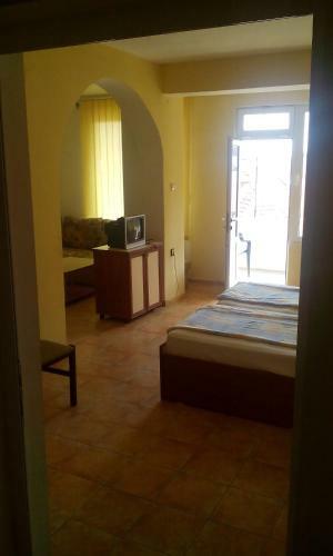 Hostal Guest House Polikseni