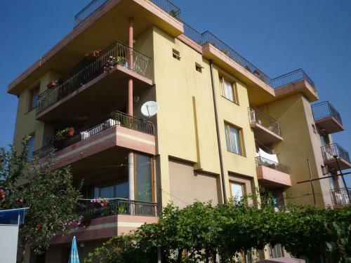 Hostal Zlati Apartments