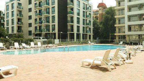 Economy Apartment In Sunset Beach 2 Complex