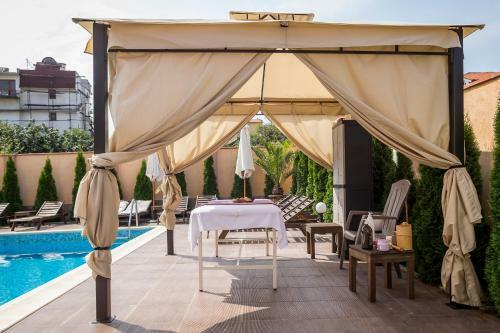 Hotel Villa Ambrozia