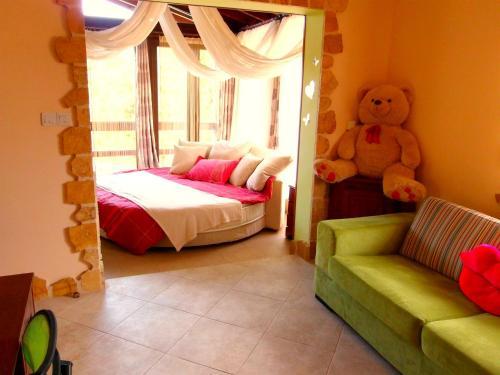 Coral Bay Villa Liana