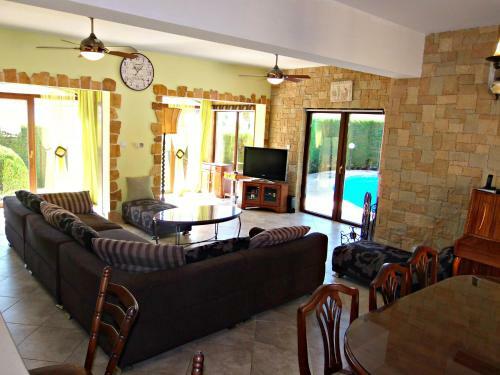 Coral Bay Villa Liana