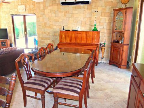Coral Bay Villa Liana
