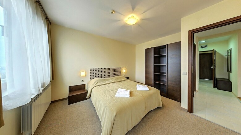 All Seasons Club Hotel