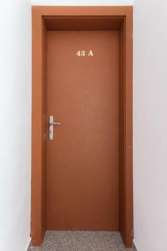 Hostal Ropotamo Guest House
