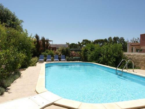 Amathusa Villas