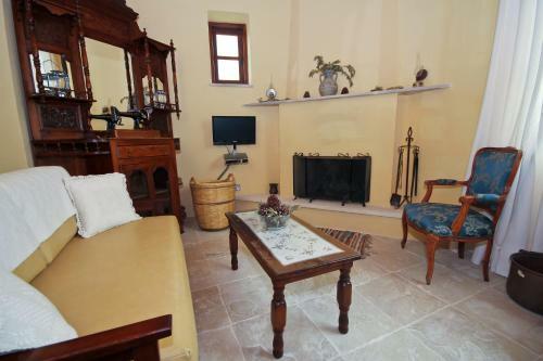 Agroturismo Vavla Rustic Retreat