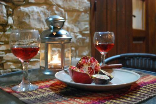 Agroturismo Vavla Rustic Retreat