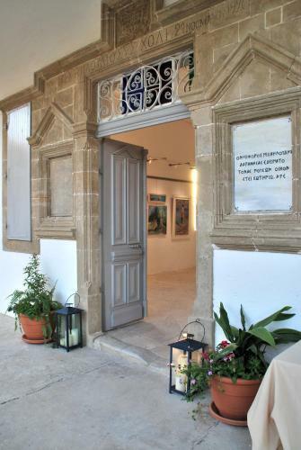 Agroturismo Vavla Rustic Retreat