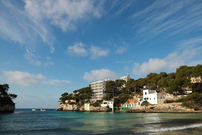 Pinos Playa Hotel