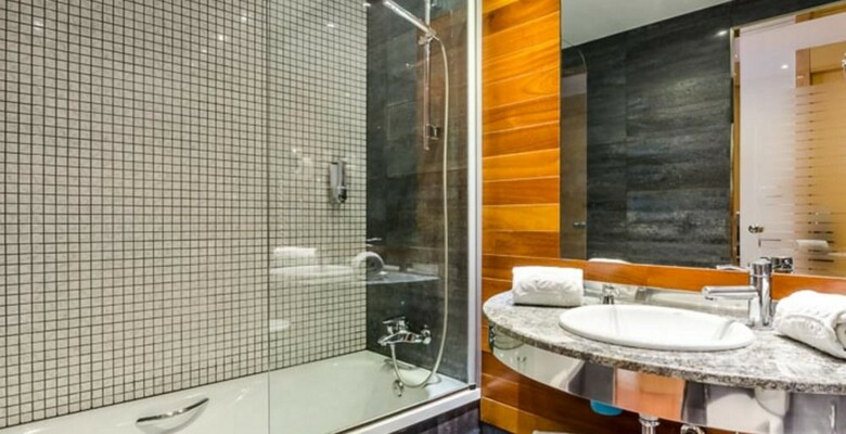 Hotel Sansi Diputacio