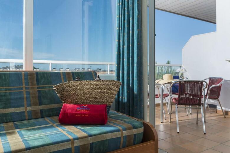 Aparthotel Costa Encantada