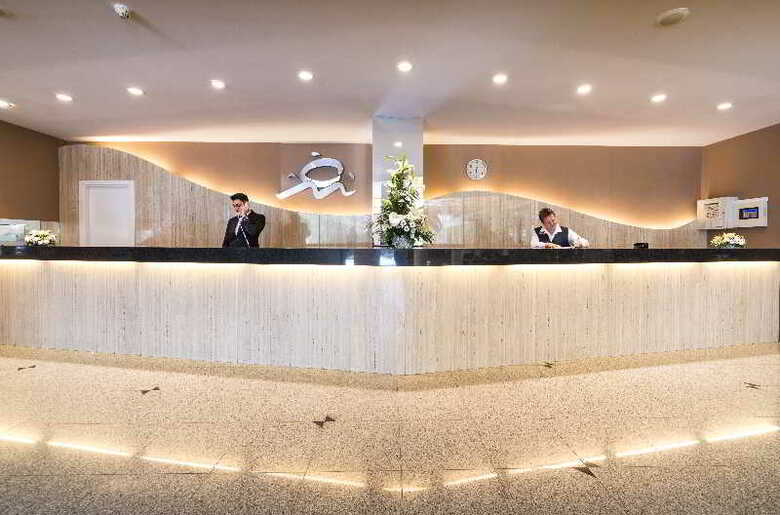 Aparthotel Costa Encantada