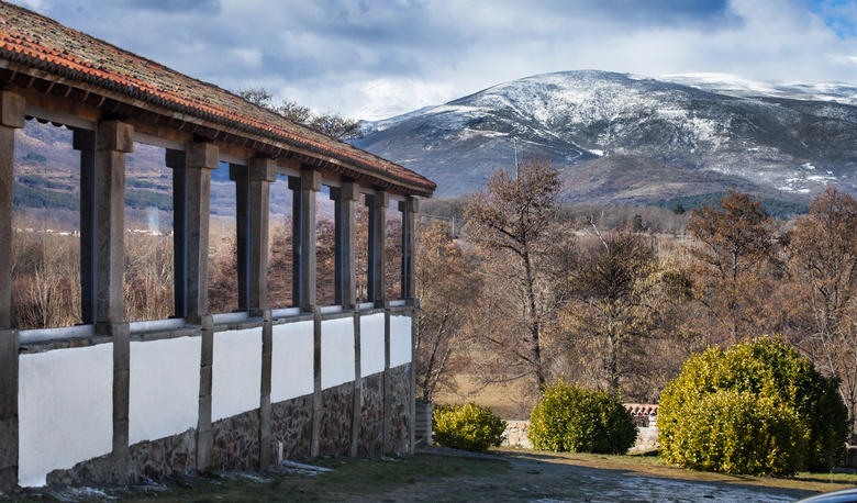 Hotel Iz�n Puerta de Gredos