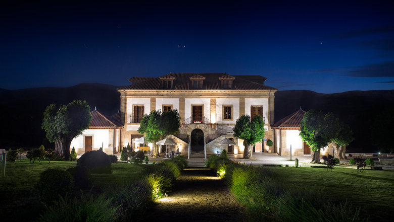 Hotel Iz�n Puerta de Gredos