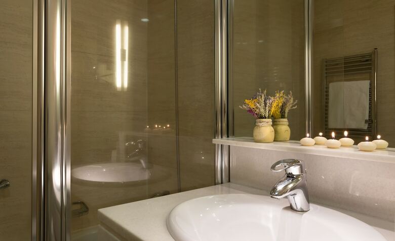 Hotel Iz�n Puerta de Gredos