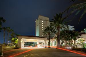 Hotel Hilton Waterfront Beach Resort