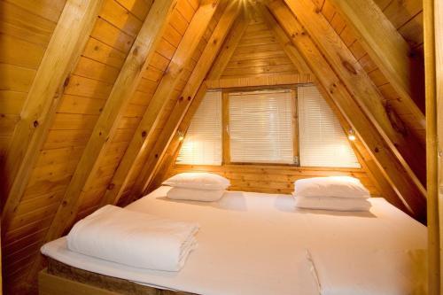 Hotel Malina Village