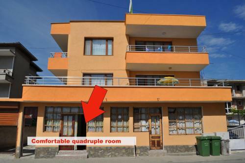 Hostal Ivanka Guest House