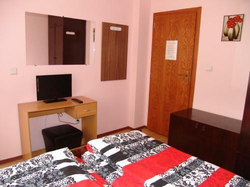 Hostal Our Home Guest Rooms