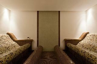 Alexander Services Holiday Apartments