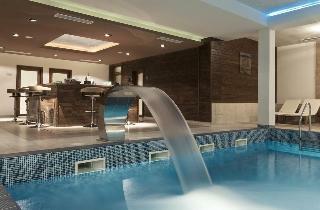 Alexander Services Holiday Apartments