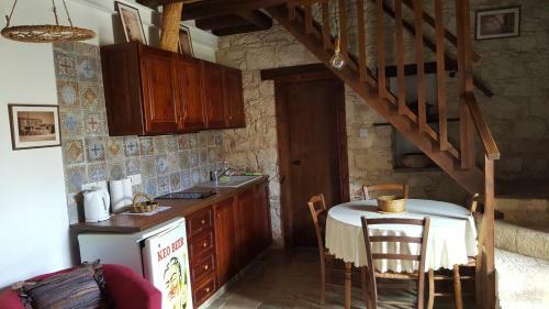 Agroturismo Michalis Anoyia Traditional Stonehouse