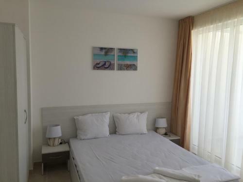 Sea Life Apartments Sinemorets
