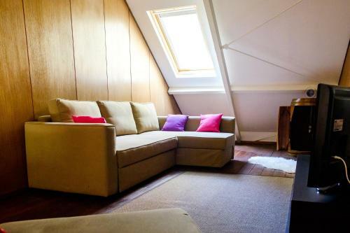 New Helvetia Hotel
