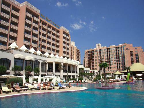 Gt Royal Beach Apartments