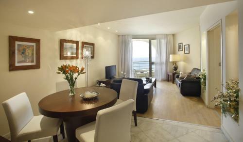 Golden Coast Beach Hotel
