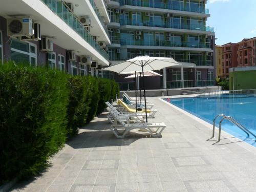 Family Apartments In Solmarin
