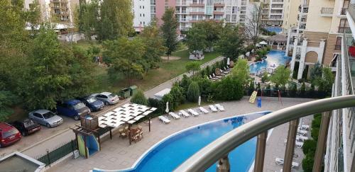Family Apartments In Solmarin