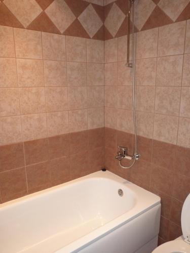 Pm Services Royal Plaza Apartments
